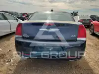 2018 Chrysler 300 photo