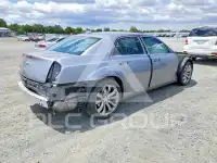 2018 Chrysler 300 photo