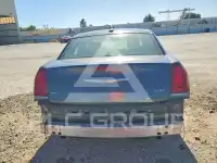 2018 Chrysler 300 photo