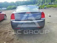 2018 Chrysler 300 фото