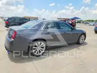 2018 Chrysler 300 фото
