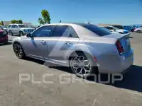 2018 Chrysler 300 photo