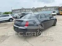2018 Chrysler 300 фото