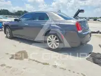 2018 Chrysler 300 фото