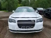 2018 Chrysler 300 фото