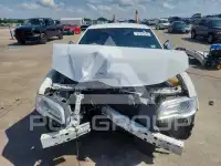 2018 Chrysler 300 photo