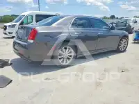 2018 Chrysler 300 фото