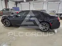 2018 Chrysler 300 фото