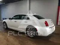 2018 Chrysler 300 photo