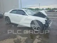 2018 Chrysler 300 photo