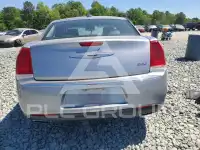 2018 Chrysler 300 фото