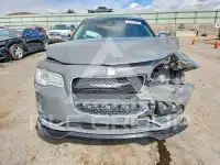 2018 Chrysler 300 photo