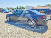 2018 Chrysler 300 фото