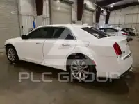 2018 Chrysler 300 фото