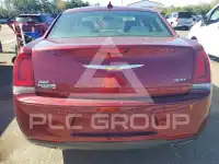 2018 Chrysler 300 photo