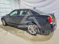2018 Chrysler 300 фото