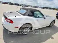 2018 Fiat 124 photo