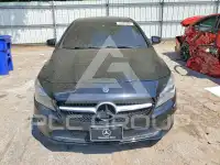 2018 Mercedes Benz CLA-Class фото