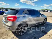 2018 Mercedes Benz GLA-Class photo