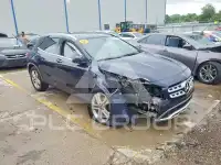 2018 Mercedes Benz GLA-Class фото