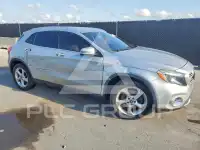 2018 Mercedes Benz GLA-Class фото