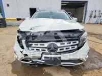 2018 Mercedes Benz GLA-Class фото
