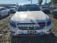 2018 Mercedes Benz GLC-Class фото