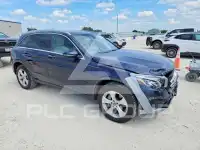 2018 Mercedes Benz GLC-Class photo