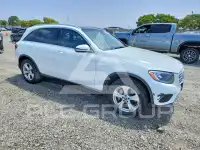 2018 Mercedes Benz GLC-Class photo
