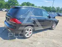 2018 Mercedes Benz GLE-Class фото