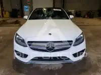 2018 Mercedes Benz C-Class photo