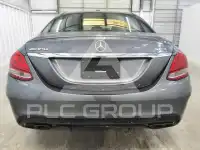 2018 Mercedes Benz C-Class фото