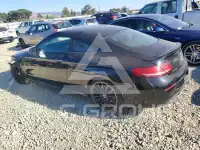 2018 Mercedes Benz C-Class фото