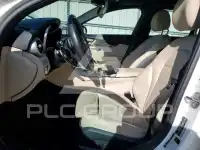 2018 Mercedes Benz C-Class photo