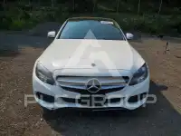 2018 Mercedes Benz C-Class photo
