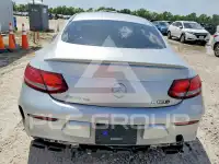2018 Mercedes Benz C-Class photo