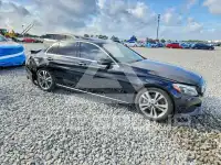 2018 Mercedes Benz C-Class фото