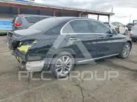 2018 Mercedes Benz C-Class photo