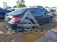 2018 Mercedes Benz C-Class фото
