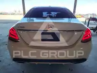 2018 Mercedes Benz C-Class фото