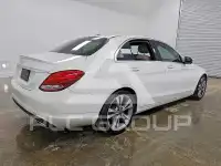 2018 Mercedes Benz C-Class фото