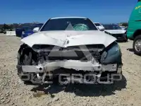 2018 Mercedes Benz C-Class photo