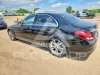 2018 Mercedes Benz C-Class фото