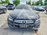 2018 Mercedes Benz C-Class фото