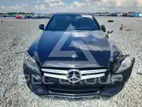 2018 Mercedes Benz C-Class photo