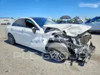 2018 Mercedes Benz C-Class фото