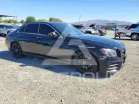 2018 Mercedes Benz E-Class фото