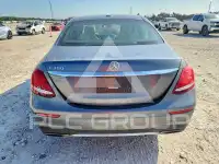 2018 Mercedes Benz E-Class фото