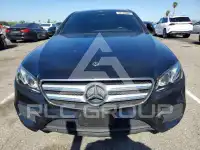 2018 Mercedes Benz E-Class фото