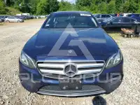 2018 Mercedes Benz E-Class фото